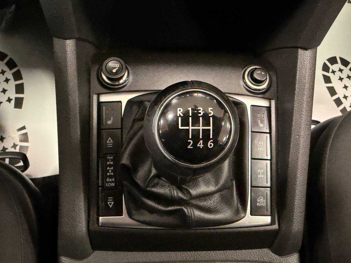 Shitet Volswagen Amarok 2.0