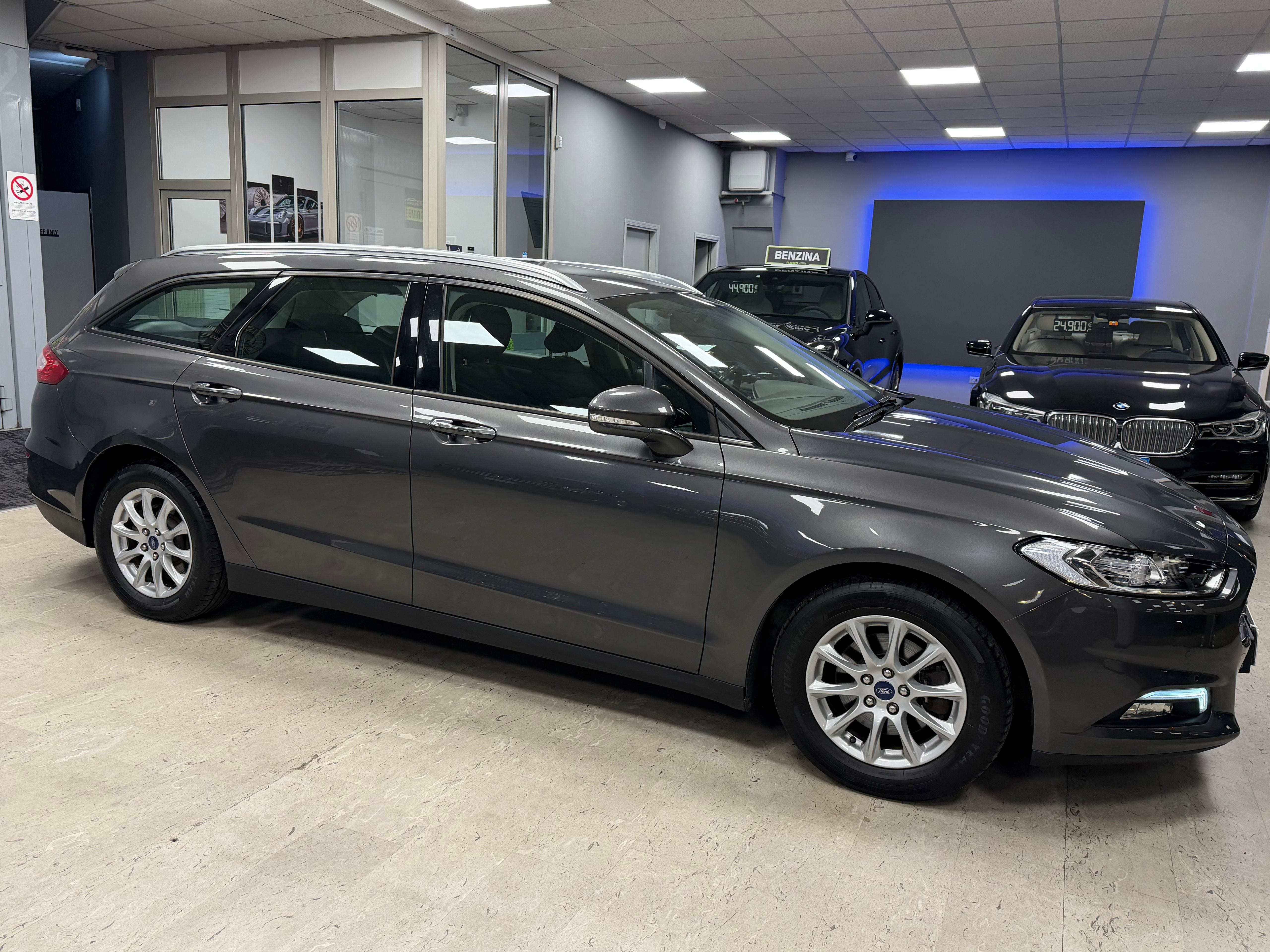 Ford Mondeo 2.0 automatica 2017