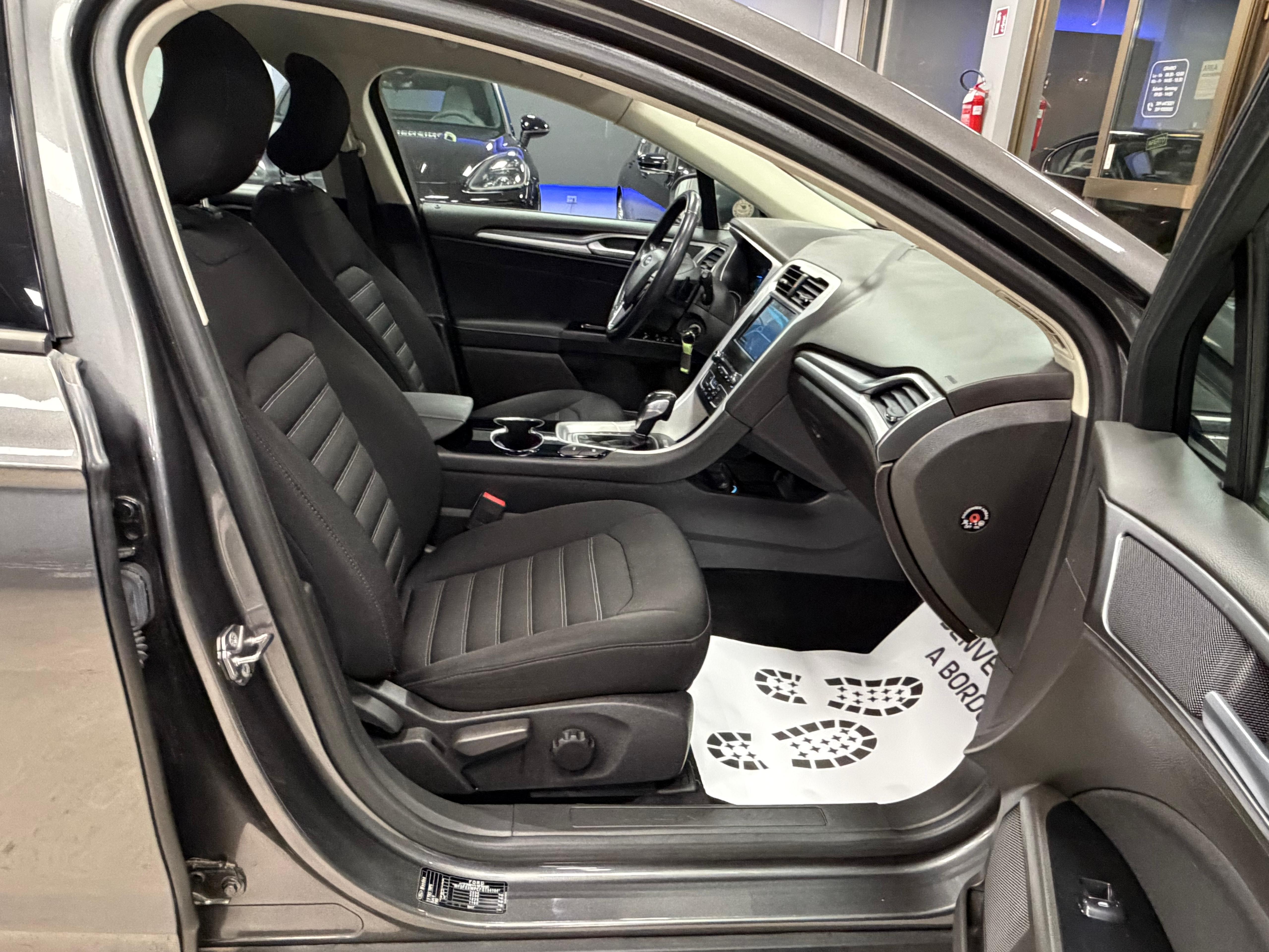 Ford Mondeo 2.0 automatica 2017