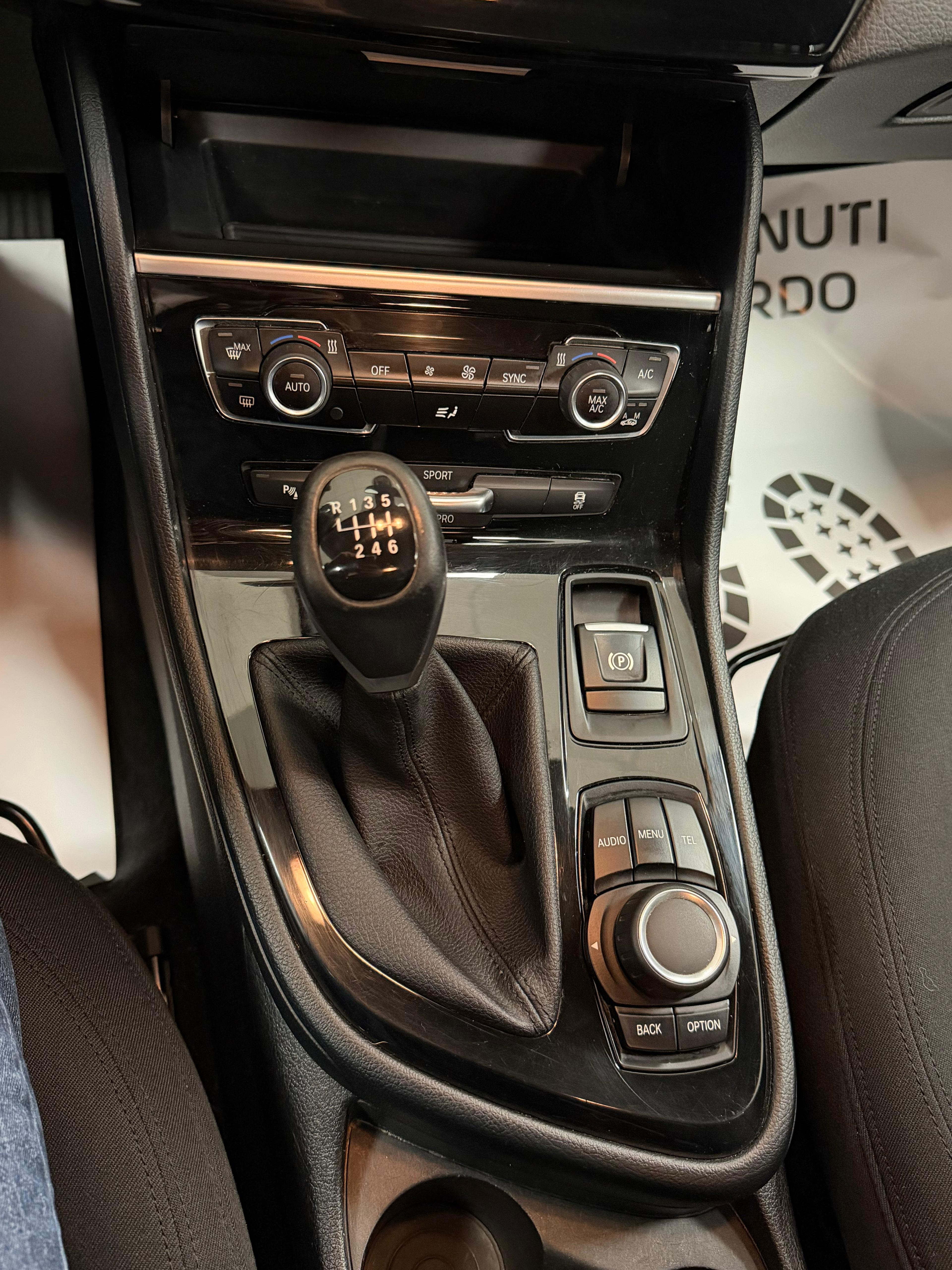 Shitet Bmw Searia 2 216 2015